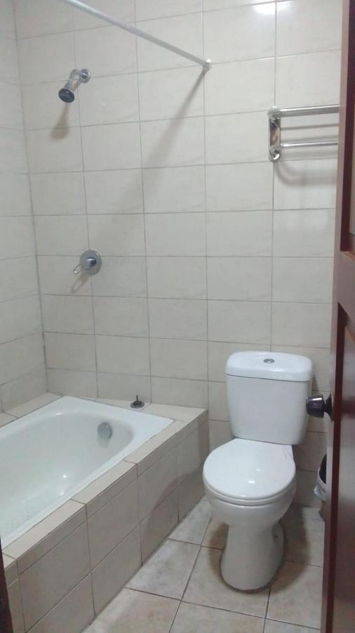 Atlantic Suites Hotel جواياكيل المظهر الخارجي الصورة